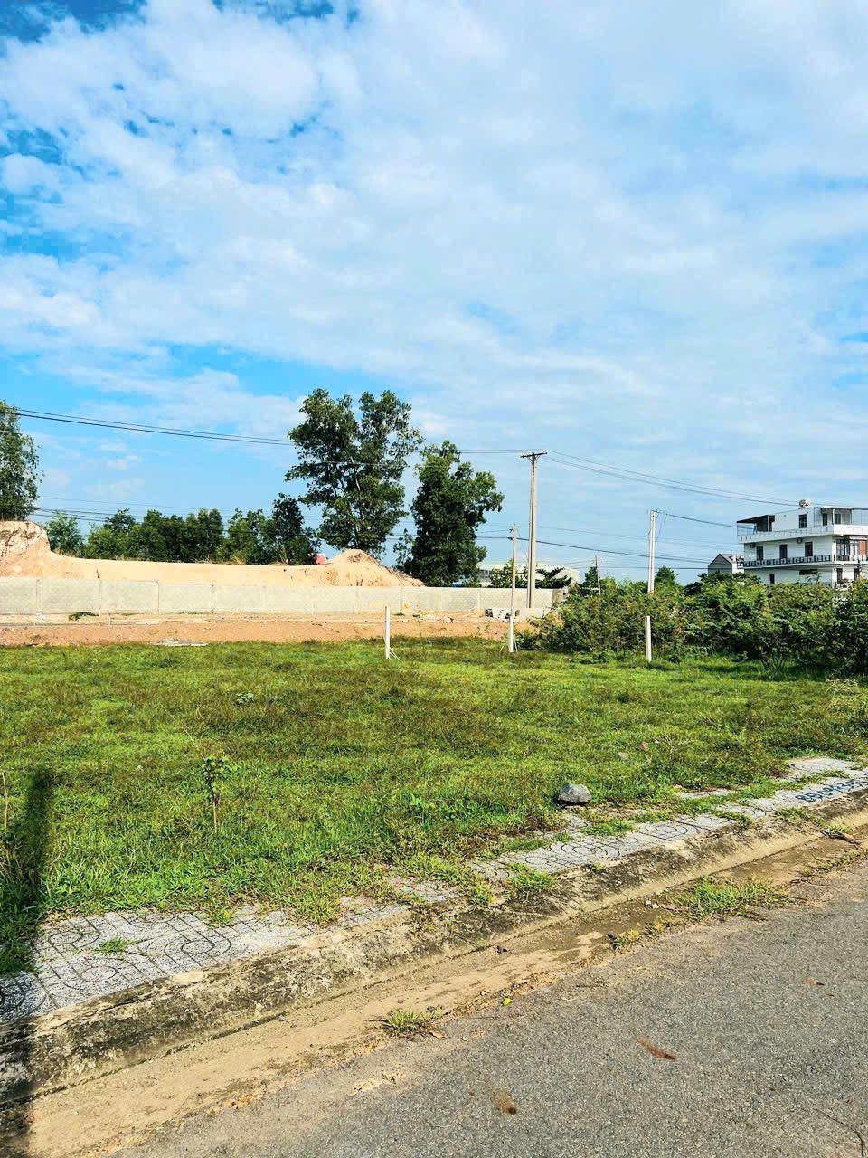 🔴 Cần bán nhanh đất KDC Lan Anh 1 mở rộng, xã Hòa Long - TP Bà Rịa - Ảnh chính