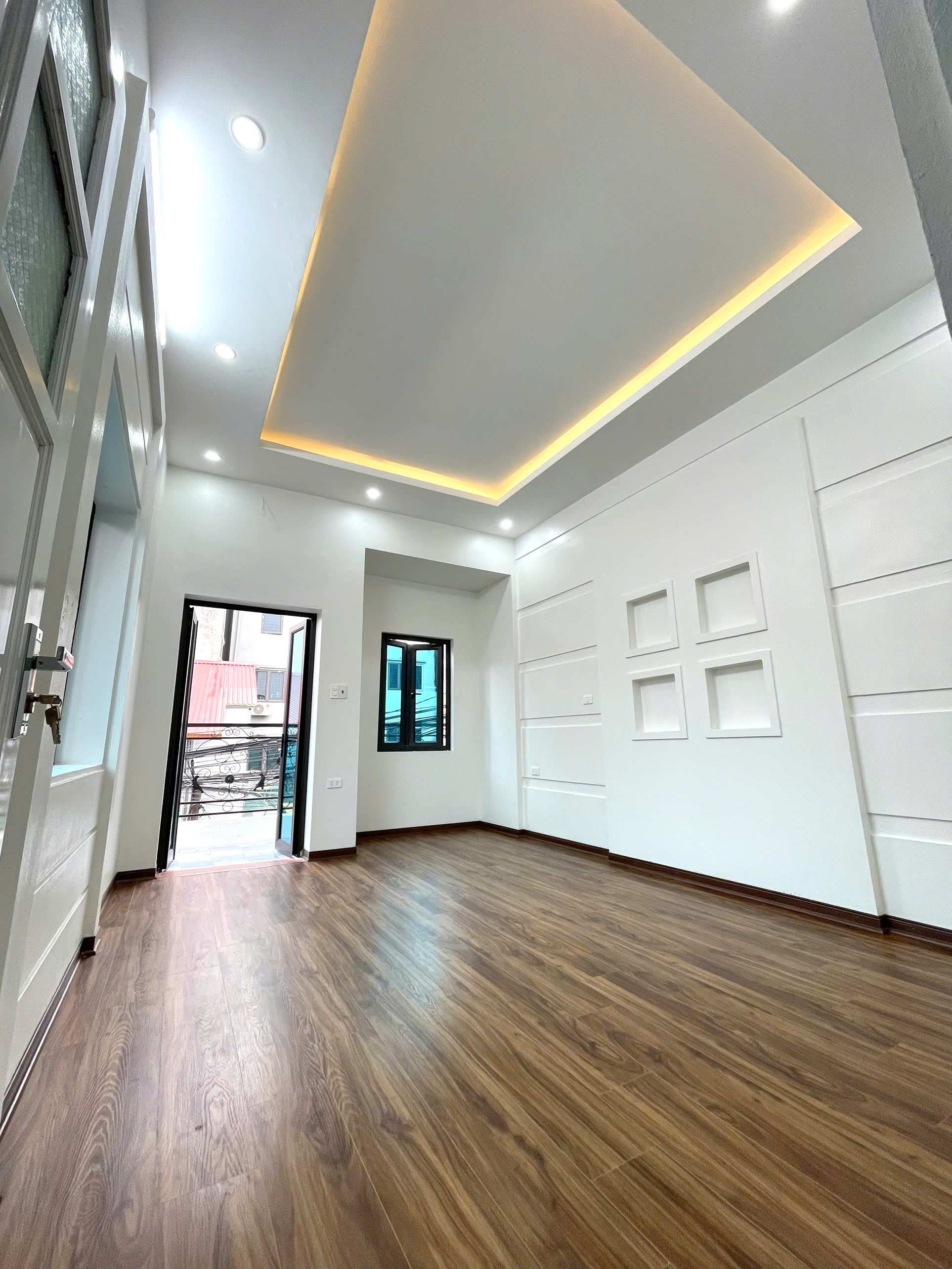 Bán nhà 3 tầng 61 m² tại Ỷ La, Dương Nội, Hà Đông, mặt tiền 5m, nhỉnh 13 tỷ, kinh doanh đỉnh - Ảnh 3