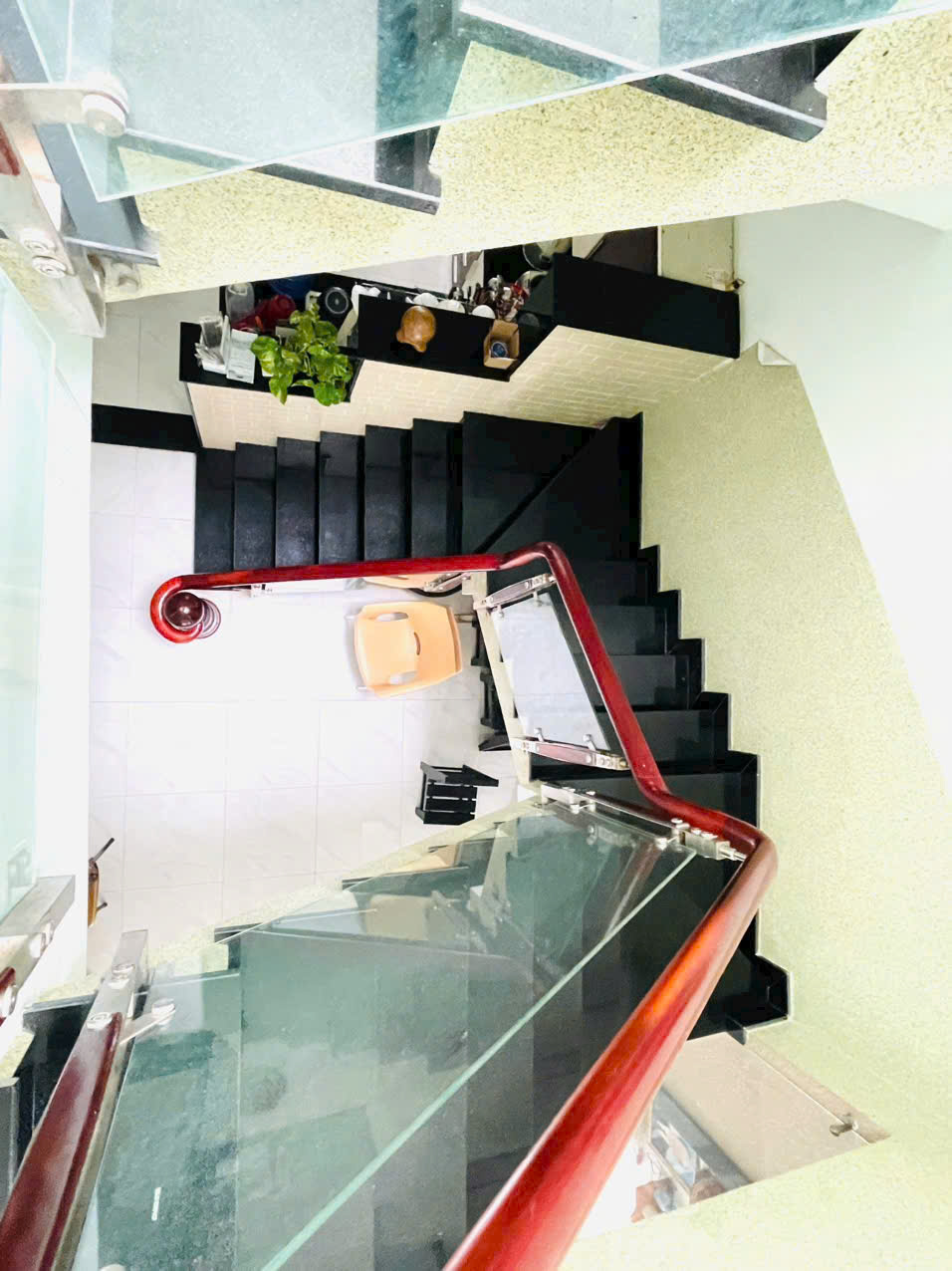 Bán nhà 1T1L P. Tân Phong, mặt tiền kinh doanh gần GS Thuận Hoà, chỉ 5,2 tỷ - Ảnh 2
