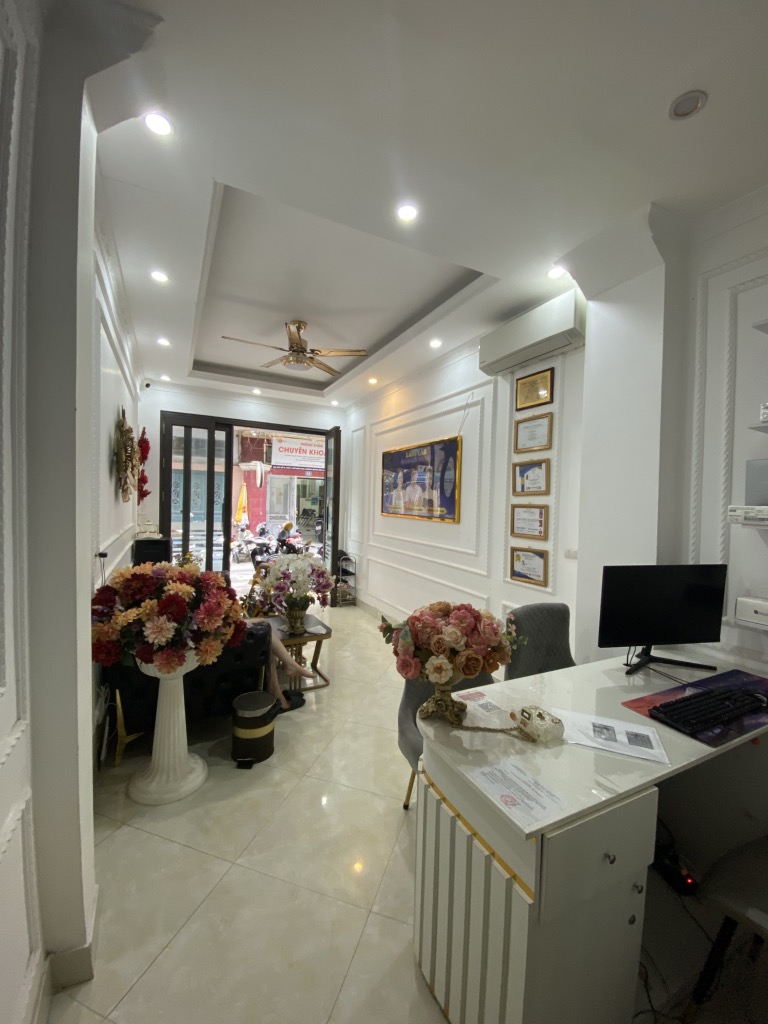 NHÀ ĐẸP MINH KHAI – 5 TẦNG 32M2 THANG MÁY – Ô TÔ ĐỖ CỬA – GIÁ CHỈ NHỈNH 14 TỶ - Ảnh 2
