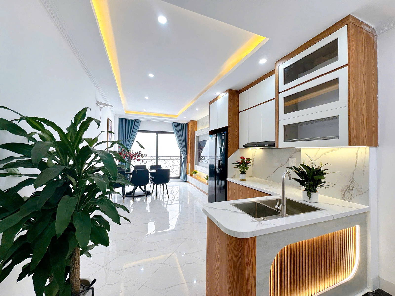 BÁN NHÀ NGÕ 245 ĐỊNH CÔNG. 6 TẦNG, THANG MÁY, NỘI THẤT 5*  GIÁ NHỈNH 8 TỶ. - Ảnh chính