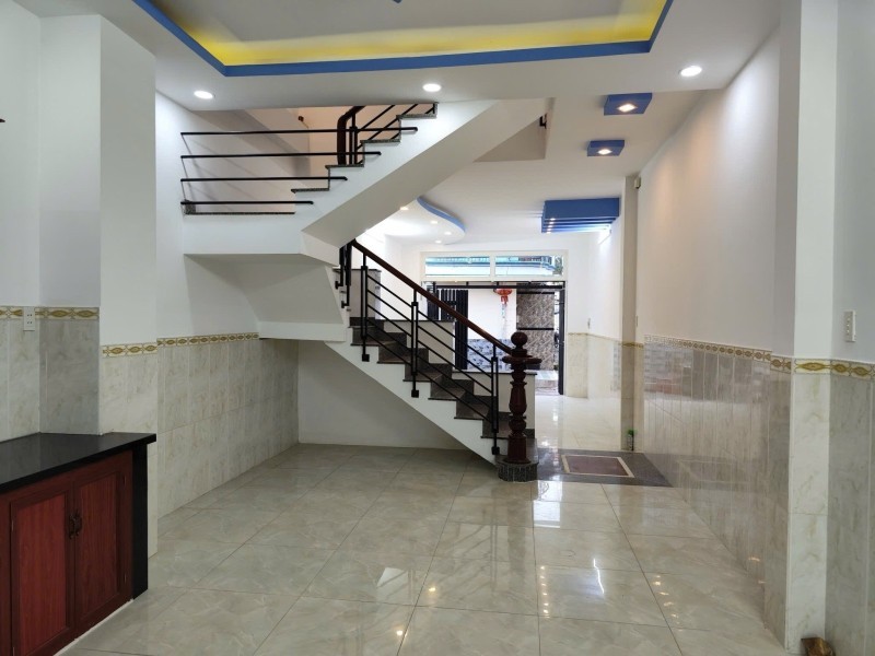 Bán nhà riêng 92m2, Hẻm xe tải 5m Đường Lê Trọng Tấn, Tân Phú - Ảnh 1