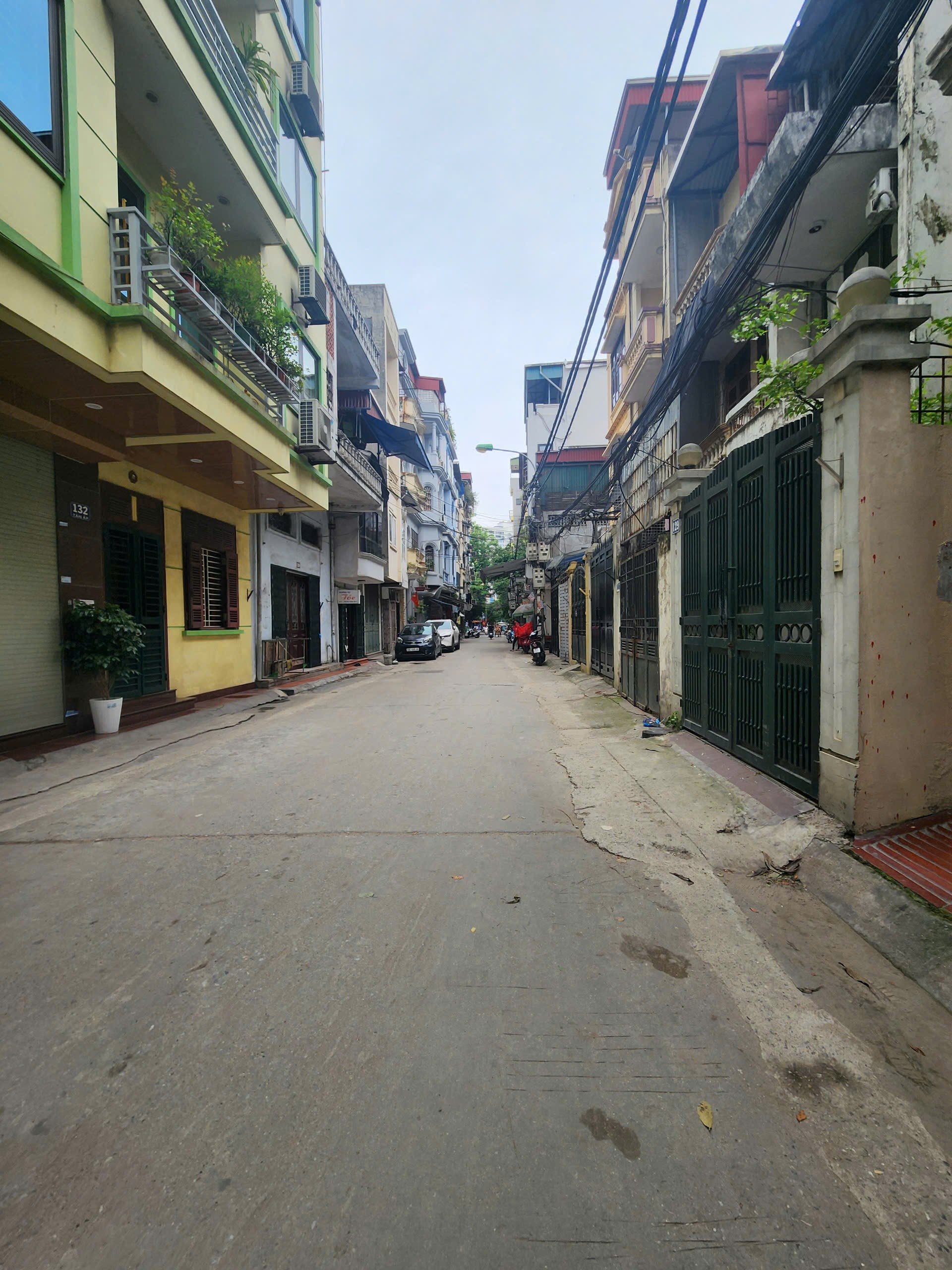 Bán nhà Tân Ấp lô góc, ngõ trước nhà siêu rộng, thang máy xịn xò - Ảnh chính