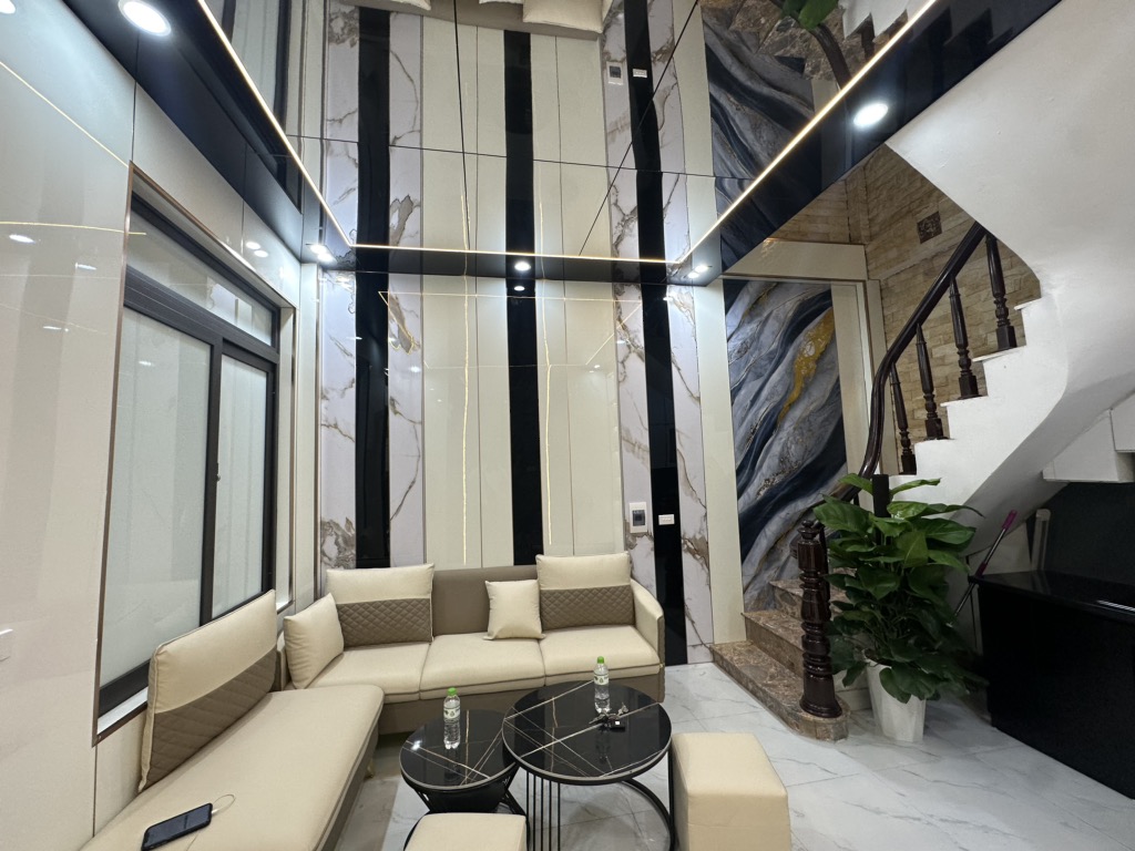 SIÊU PHẨM CỰC HIẾM – HOÀNG MAI – NHÀ ĐẸP Ở NGAY – GIÁ 5.36 TỶ – KHÔNG CÓ CĂN THỨ HAI - Ảnh 1