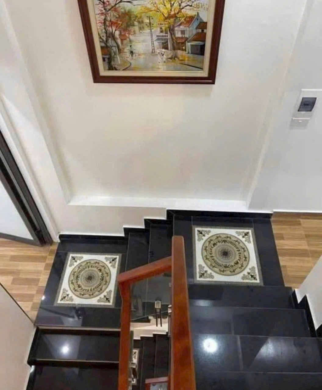 Bán nhà 4 tầng ngõ đường Ngô Quyền, ph Tân Bình, TP HD, 46m2, 3 ngủ, gara, ngõ oto - Ảnh 3
