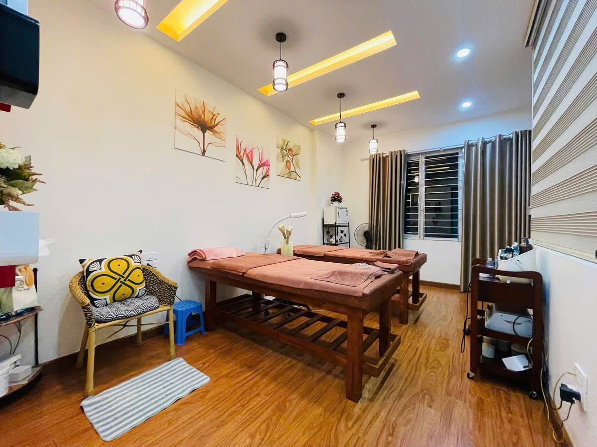 GIA ĐÌNH CẦN BÁN 98M2, 5 TẦNG, GIÁ 20 TỶ. HOÀNG VĂN THÁI, THANH XUÂN - Ảnh 1