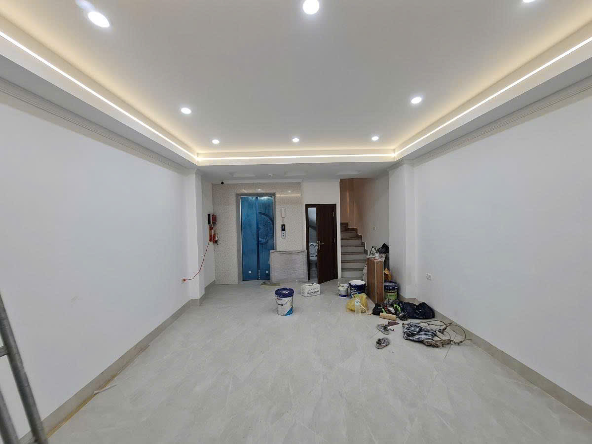 NHÀ MỚI NGUYỄN TRÃI THANG MÁY Diện Tích 38m2 8 tầng mặt tiền 4.3m Giá 13.5 tỷ - Ảnh 2