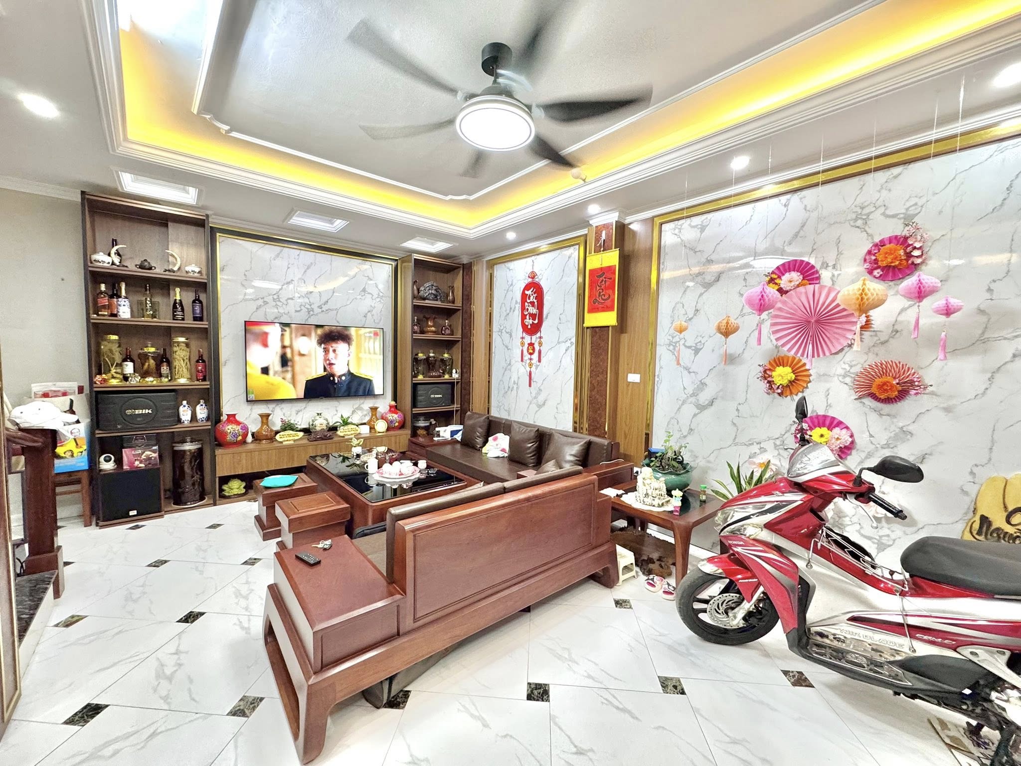 BÁN NHÀ TRƯƠNG ĐỊNH – 2 THOÁNG - GẦN PHỐ - NỞ HẬU – 6.2M MT  – 43M² - 10 TỶ - Ảnh 1