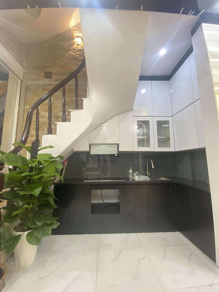 BÁN NHÀ Đ.HOÀNG MAI, HOÀNG MAI, 30M RA Ô TÔ, FULL NỘI THẤT Ở NGAY, 26M2, 5.36TỶ(CTL) - Ảnh 1