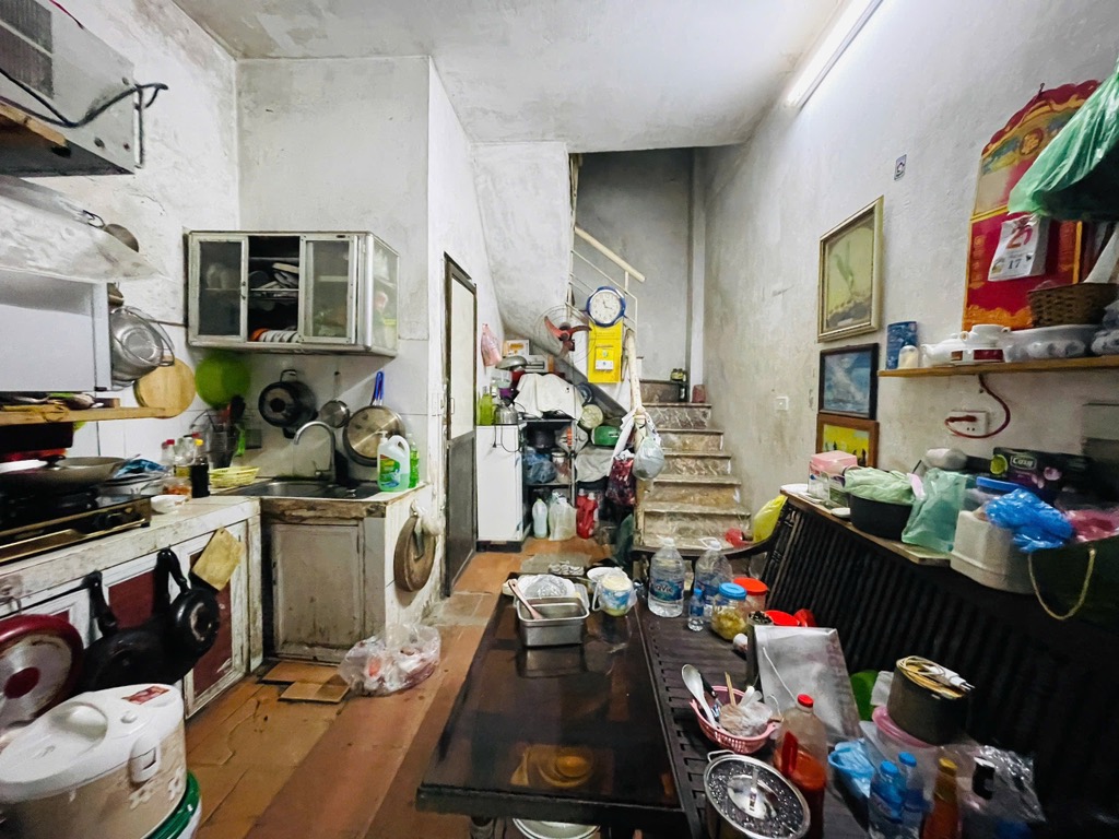 Bán nhà Văn Cao, Ba Đình, 38m2, 3.5 tầng, Mt 3.4m, chỉ 10.3 tỷ - Ảnh 1
