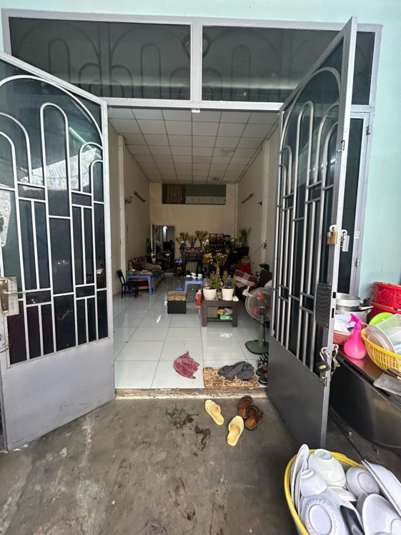 Bán nhà riêng 75m2, Hẻm xe tải 5m Đường Đô Đốc Long, Tân Phú - Ảnh 1