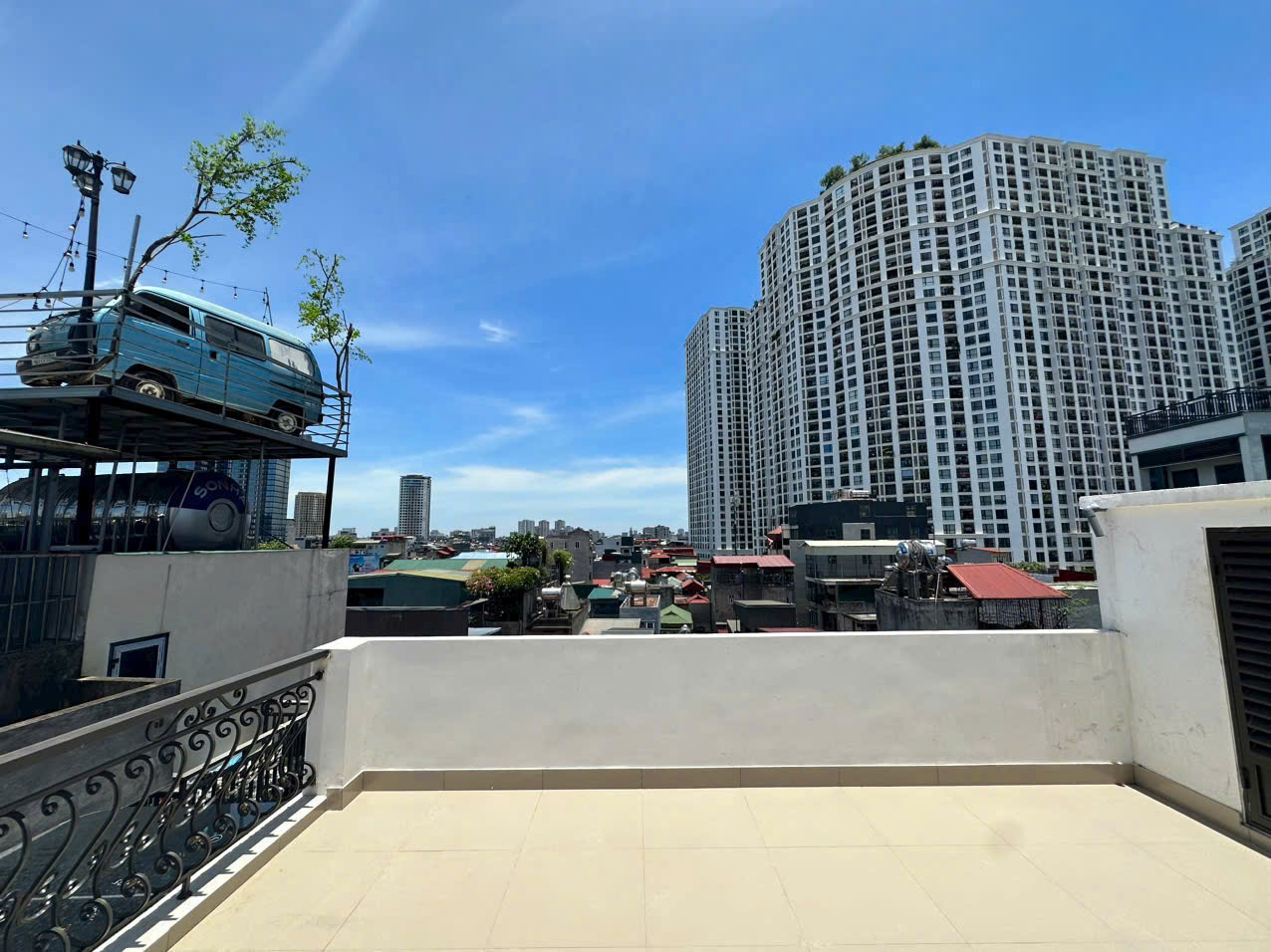 DUY NHẤT 1 CĂN GIÁP NHẤT THANH XUÂN 40M 8 TẦNG THANG MÁY NHÀ ĐẸP FULL NỘI THẤT 13.5 TỶ - Ảnh 1