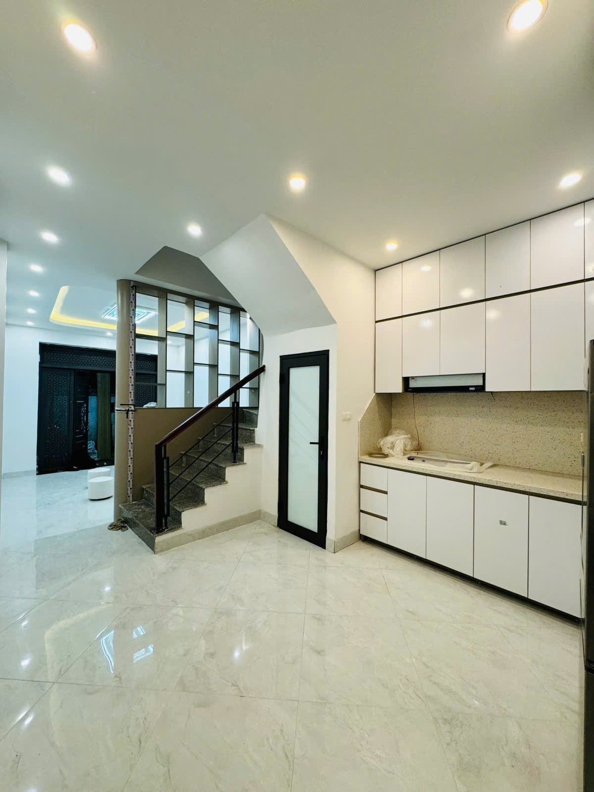 Cần bán nhà 6 tầng x 8 ngủ Vip ngõ Khương Trung, Thanh Xuân - Ảnh 1