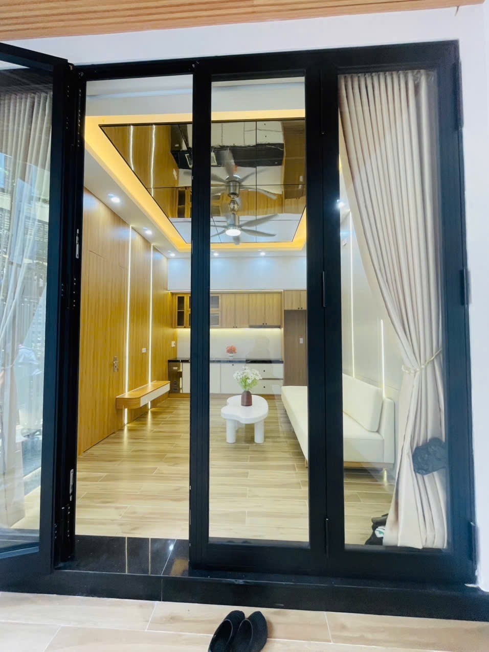 🏡 HOÀNG HOA THÁM – NHÀ 2 TẦNG – 39M² (5.6*7) – GIÁ 3.15 TỶ – THANH KHÊ – SỔ HỒNG RIÊNG  💥 Vị trí trung tâm quận Thanh Khê – gần chợ, trường học, siêu thị – khu dân cư đông đúc, an ninh tốt 🏠 - Ảnh chính