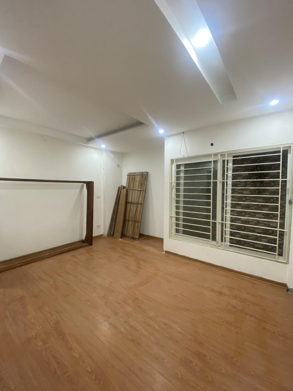 BÁN NHÀ ĐỊNH CÔNG THƯỢNG, HOÀNG MAI, Ô TÔ ĐỖ CỔNG- KHU CB DÂN TRÍ CAO- 39M2- 7.58TỶ(CTL) - Ảnh 2