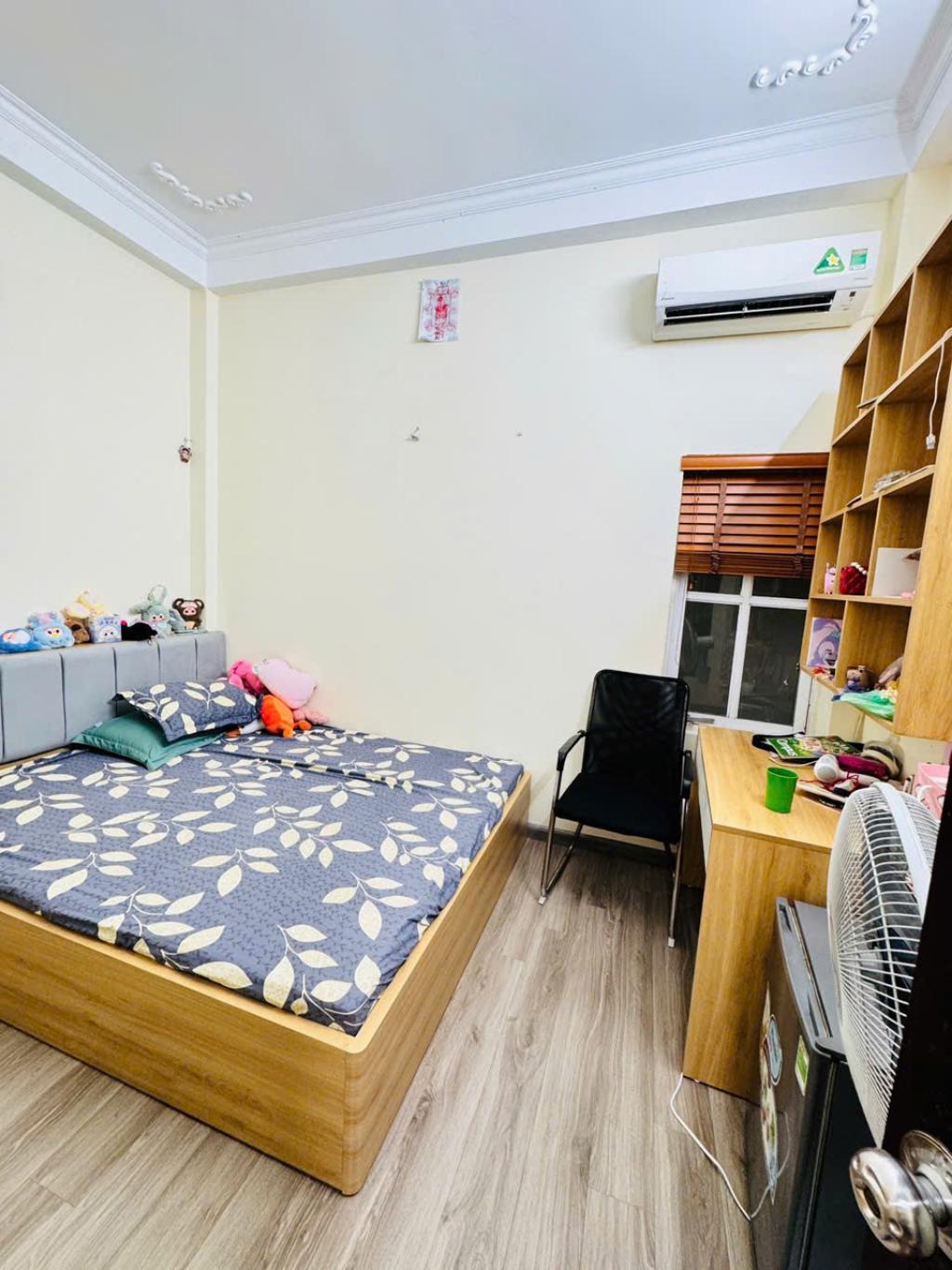 CHỦ CẦN TIỀN BÁN GẤP – GIẢM NGAY 500 TRIỆU – NHÀ ĐẸP Ở LUÔN –MINH KHAI, 5 NGỦ, 45M2 – GIÁ 8.5 TỶ - Ảnh 3