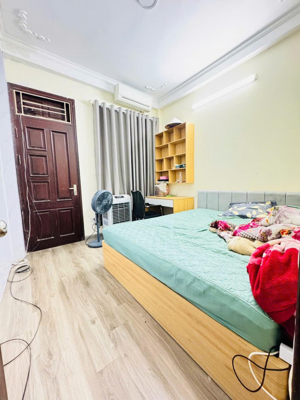 CHỦ CẦN TIỀN BÁN GẤP – GIẢM NGAY 500 TRIỆU – NHÀ ĐẸP Ở LUÔN –MINH KHAI, 5 NGỦ, 45M2 – GIÁ 8.5 TỶ - Ảnh 4