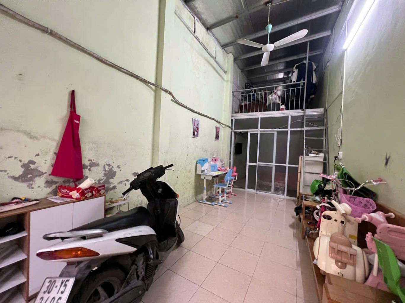 BÁN NHÀ 12 TỶ PHỐ TRẠM 75m MẶT TIỀN 6.5m NGÕ THÔNG,LONG BIÊN HÀ NỘI - Ảnh 3