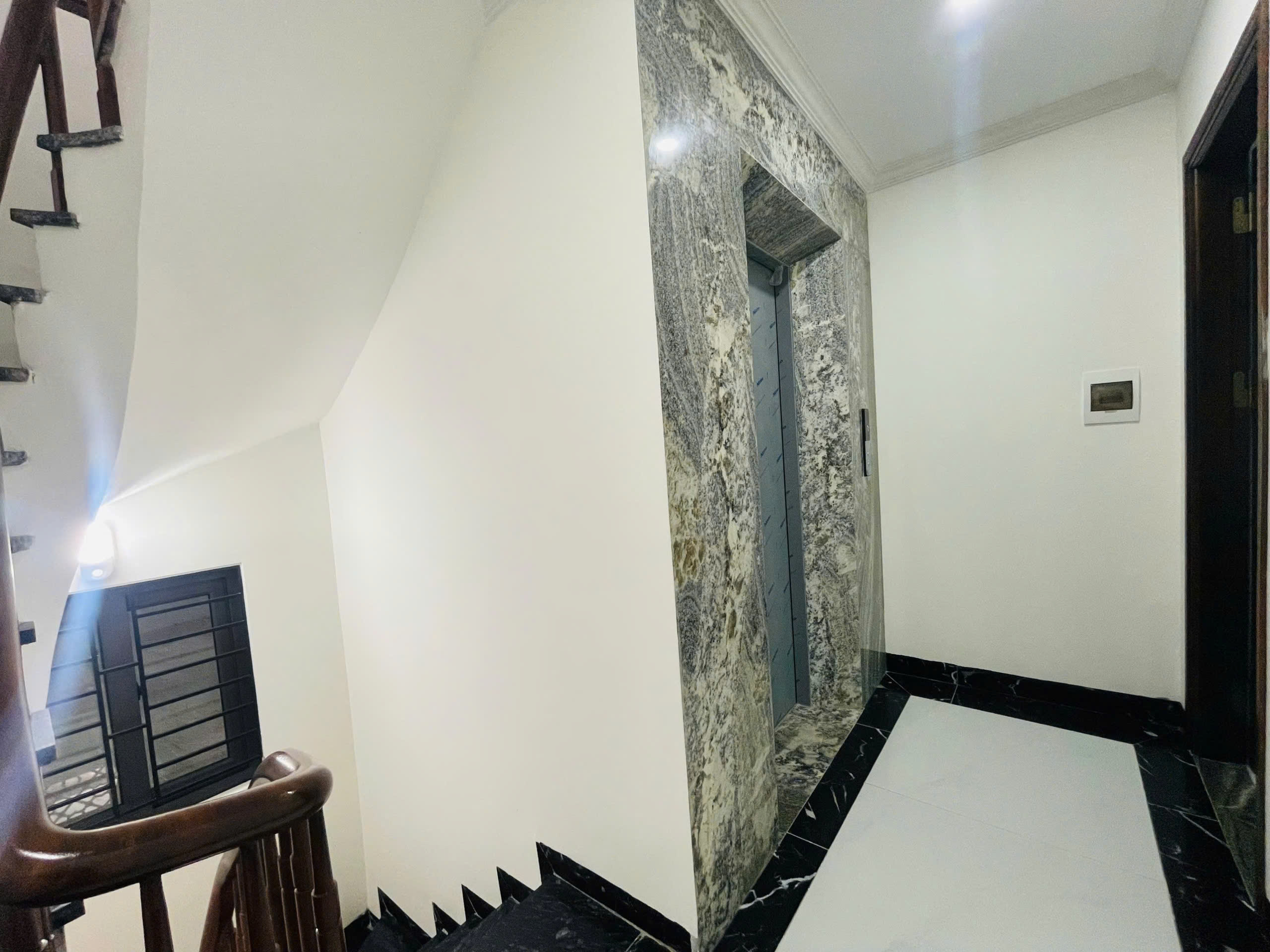 Bán nhà đường Pháo Đài Láng, Láng Thượng, Đống Đa 35m xây 6 tầng thang máy giá 8.7 tỷ - Ảnh 3
