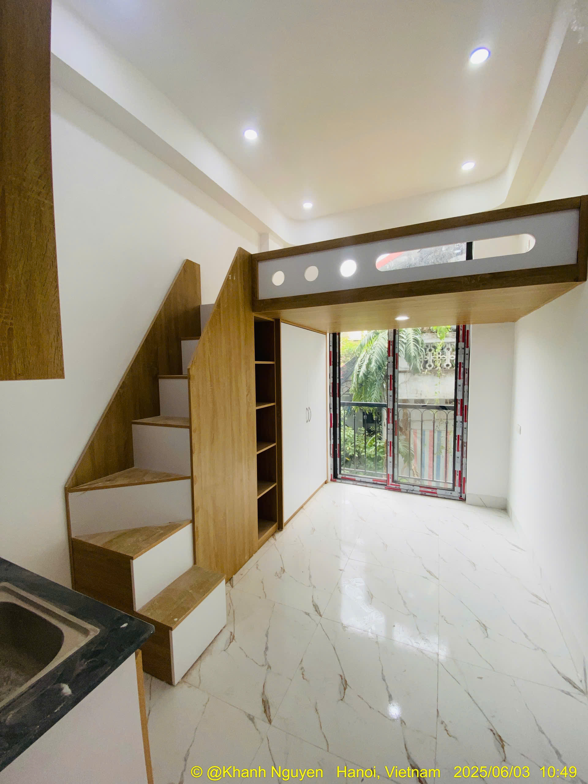 Bán CHDV dòng tiền 6 tầng x thang máy cực VIP tại Thanh Nhàn - HBT - Ảnh 1