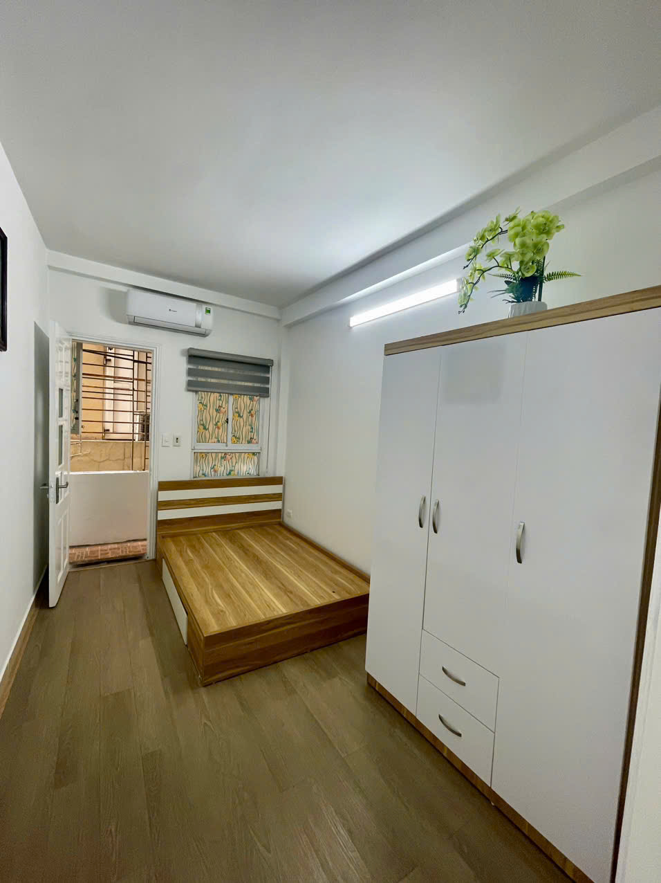 Bán căn hộ CCMN ngõ 358 Bùi Xương Trạch, Thanh Xuân 52m, 2 ngủ, nhà đẹp giá 1.770 tỷ - Ảnh 1