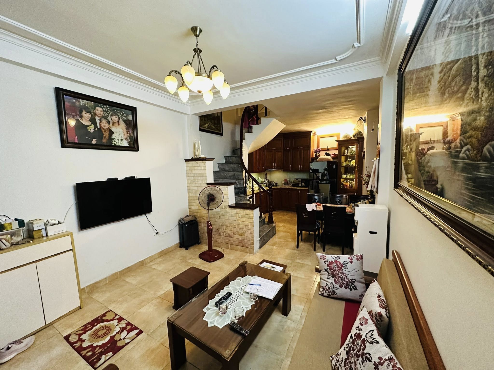 Bán nhà phố Đặng Tất, Ba Đình 38m2, 5 tầng 2  thoáng nhà đẹp gần phố chỉ 14.8 tỷ - Ảnh 3