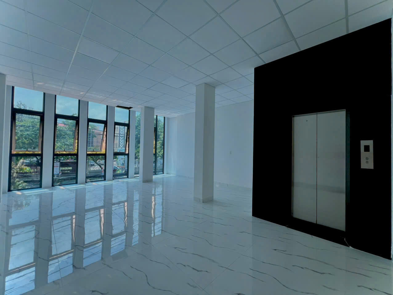 Bán nhà Mặt Tiền Đồng Khởi 400m2, vị trí siêu đẹp, gần chợ Tân Hiệp, giá 30 tỷ - Ảnh 2