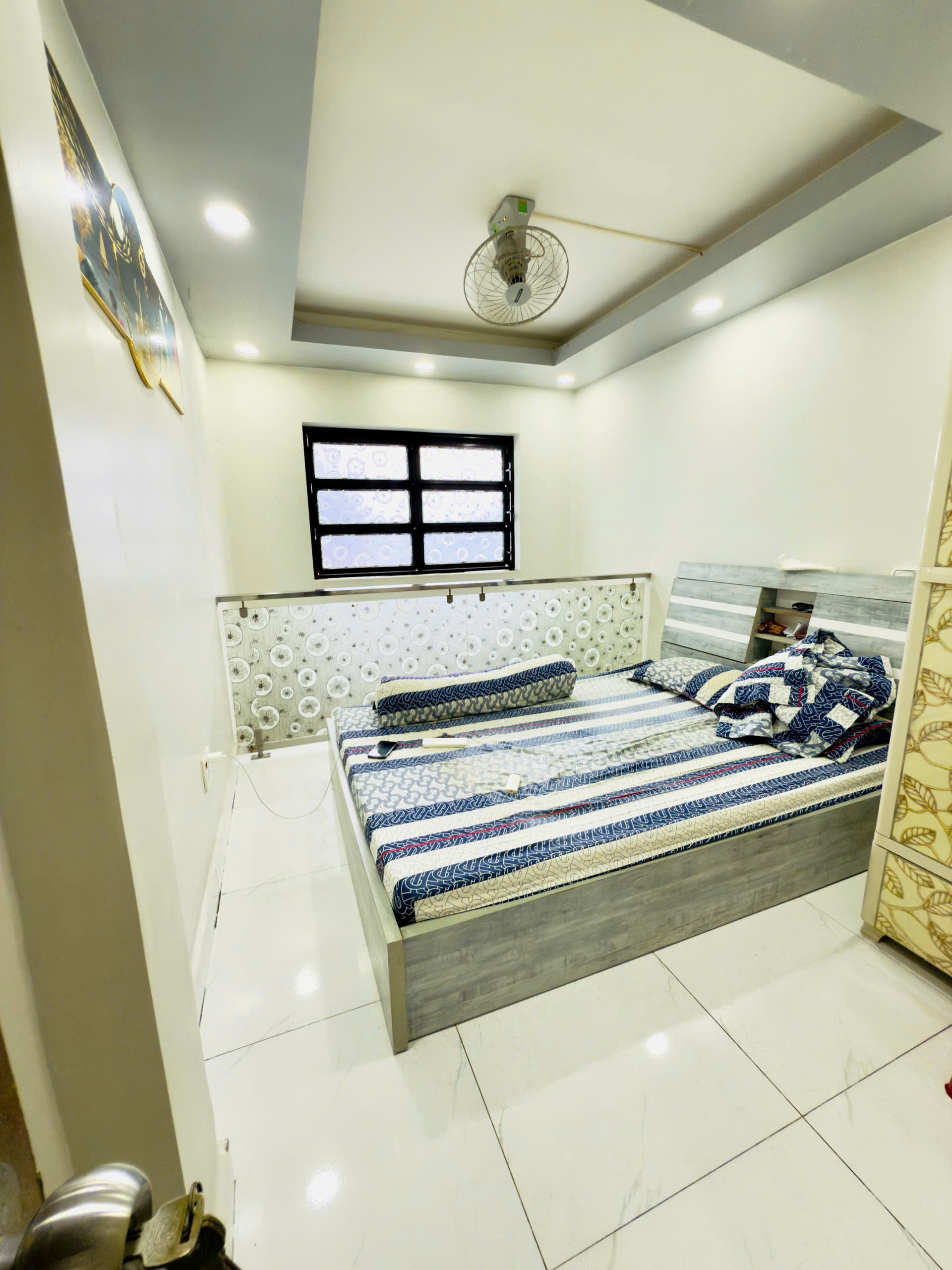 Nhà 4 tầng hẻm thông đường Bạch Vân P5Q5. Giá: 4.18 tỷ - Ảnh 1