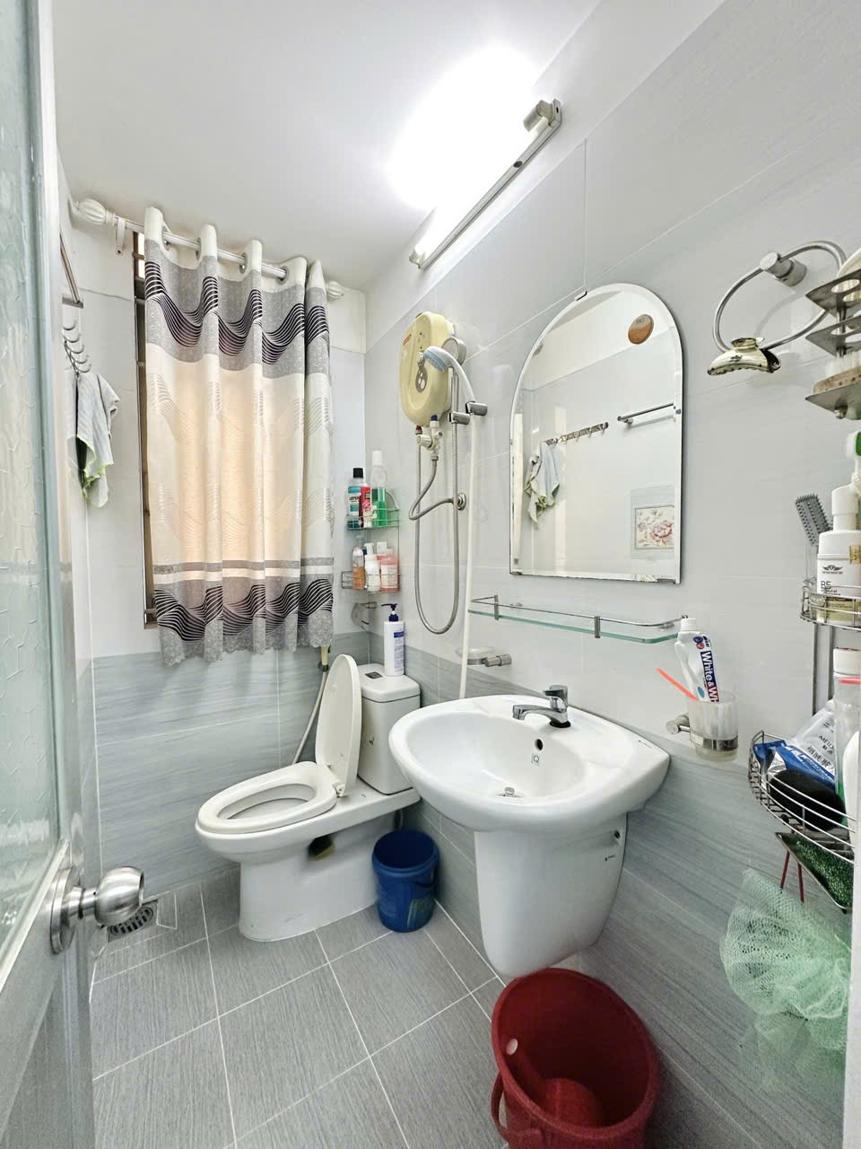 BÁN NHÀ CHÍNH CHỦ - HẺM 10M - KINH DOANH ĐA NGÀNH NGHỀ - 4 TẦNG BTCT - GẤP BÁN 9.2 TỶ - P11 BÌNH - Ảnh 1