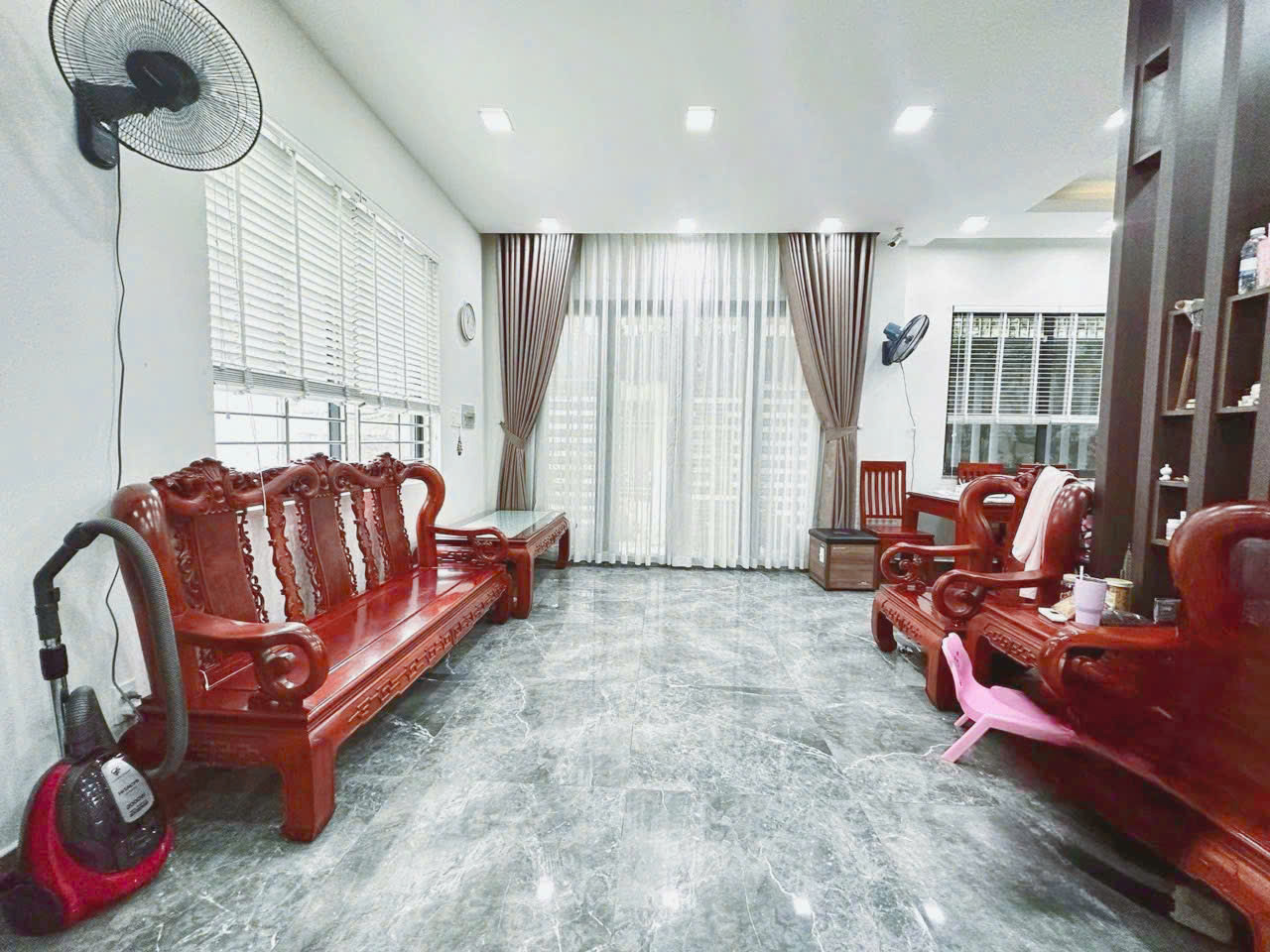 Bán nhà smart home hẻm xe hơi CMT8, Quận 3 – 100m², ngang 6.2m – ngay vòng xoay 3/2 – giá 15.9 tỷ - Ảnh 4