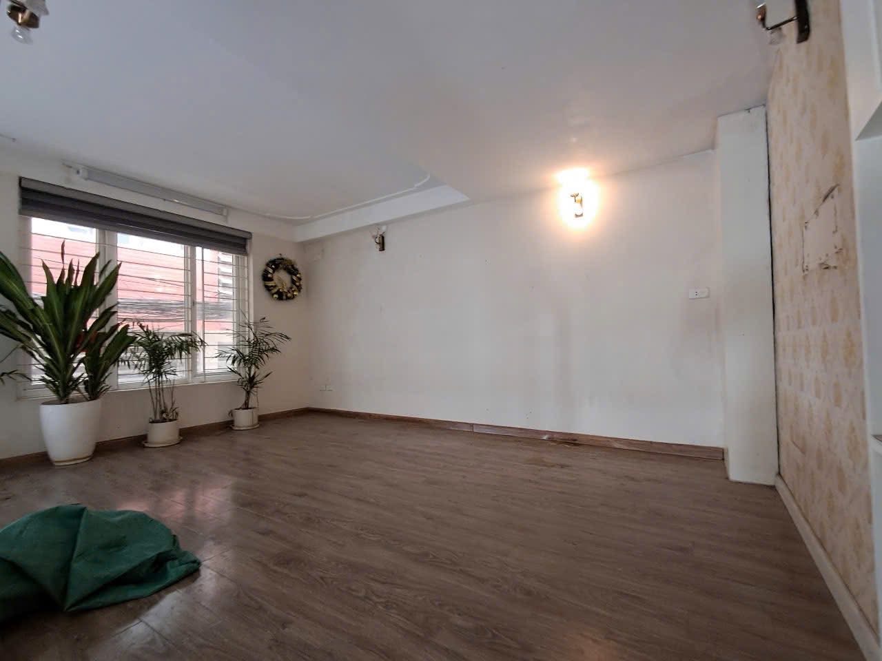 NHÀ ĐẸP, PHÙNG CHÍ KIÊN, CẦU GIẤY-VỈA HÈ-Ô TÔ-KD: 32/40M X6T, MT 6M, GIÁ 12,5 TỶ. - Ảnh 3