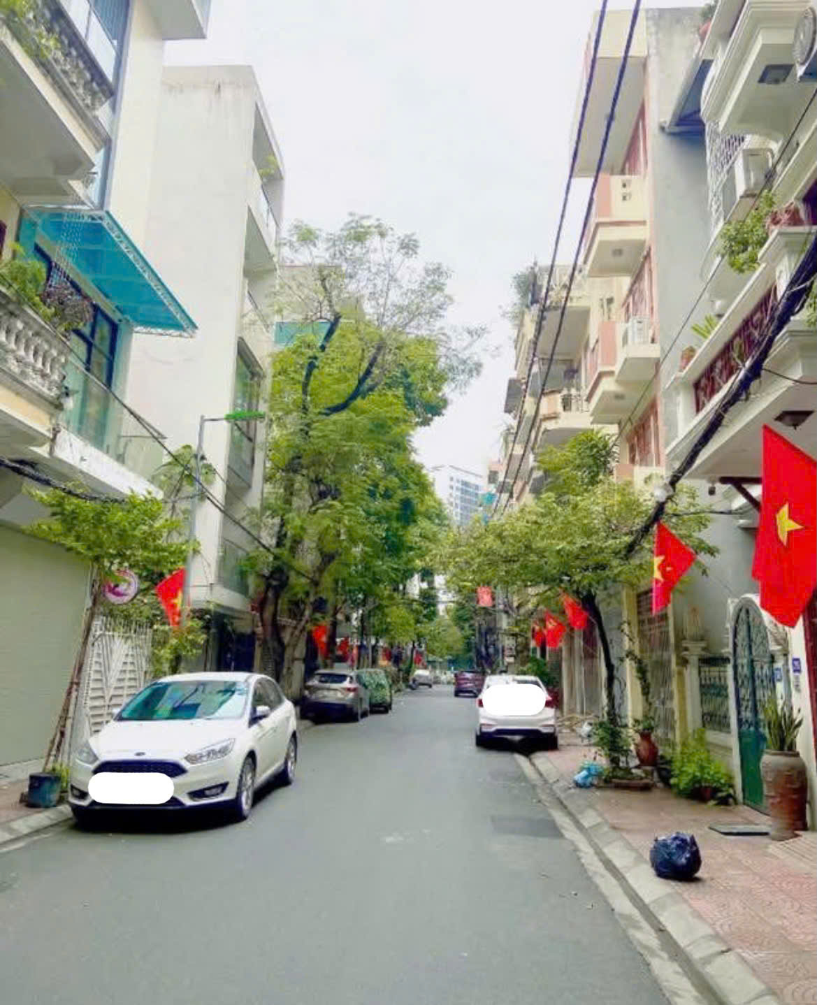 BÁN NHÀ LÔ GÓC LÂM HẠ - VỊ TRÍ ĐẮC ĐỊA, THANG MÁY NHẬP KHẨU, FULL NỘI THẤT – HƠN 15 TỶ - Ảnh 1