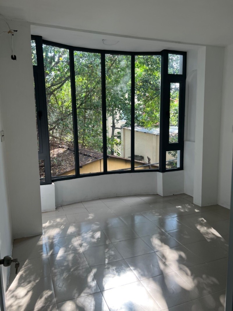 🏠 BÁN NHÀ HÒA HƯNG, NGANG KHỦNG 4.5M, QUẬN 10, 4 TẦNG GIÁ CHỈ 3.9 TỶ - Ảnh 3