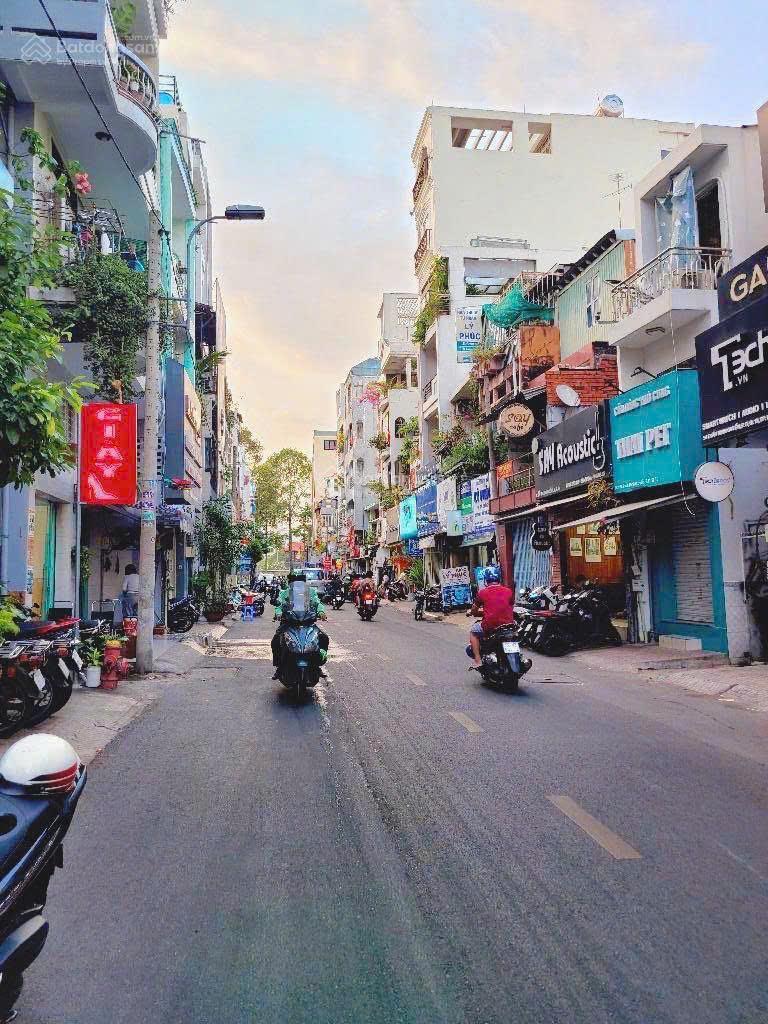 *@@10TỶ XÍU XIU_Nhà Mặt Tiền KD Ngay Nguyễn Biểu – Cao Đạt Quận 5, 4Tầng,Giao Nhà Ngay. - Ảnh chính