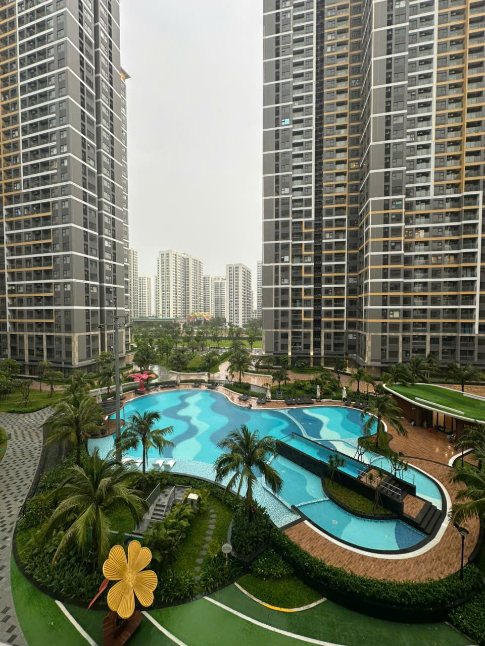 Siêu phẩm!!! căn 2pn tòa GH6, view trực diện hồ bơi cực đẹp, tầng đẹp, view như hình giá chỉ 3 tỷ 5 - Ảnh 4