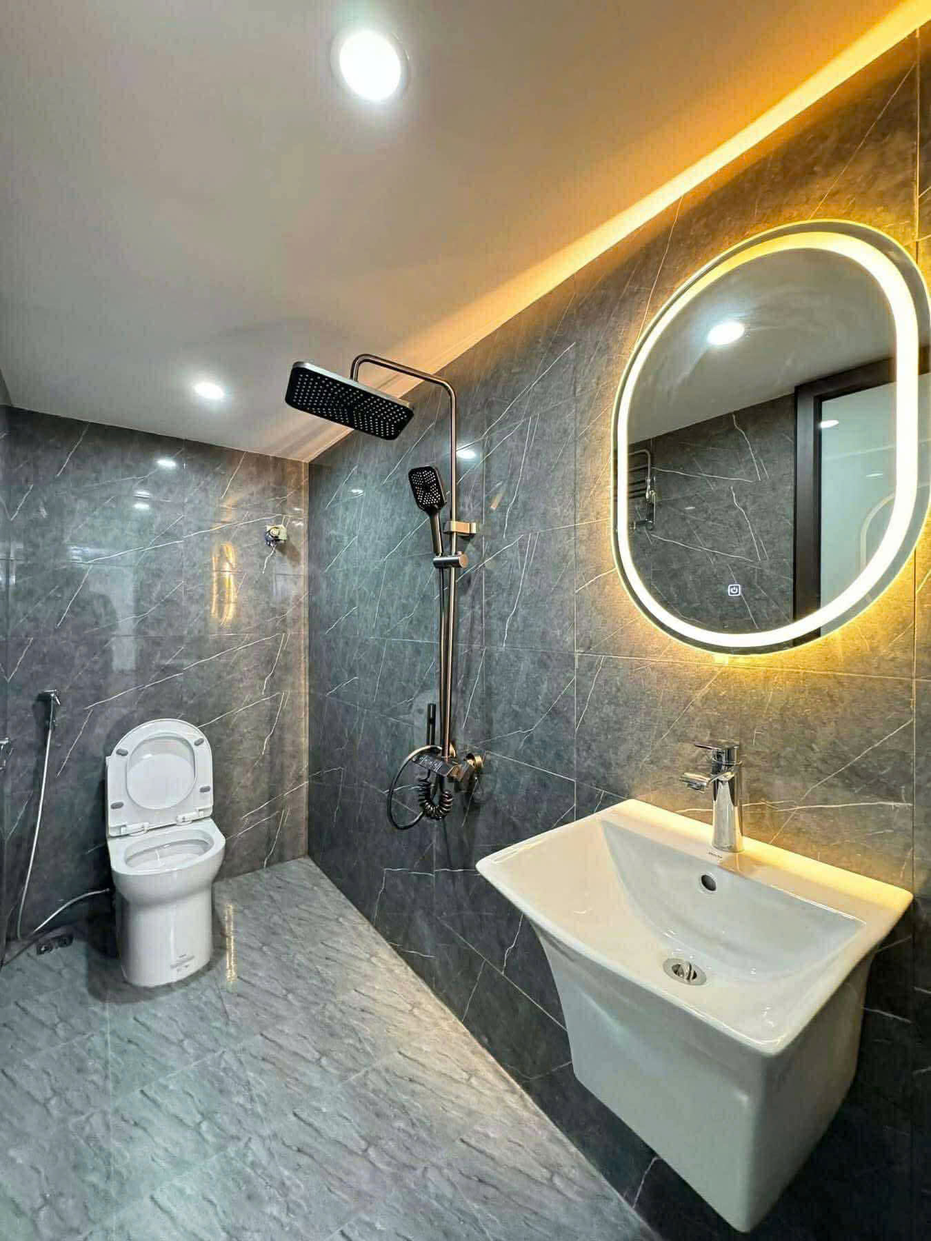 DUY NHẤT 1 CĂN NHÀ  LÁNG HẠ BA ĐÌNH 30MX6 TẦNG NHÀ ĐẸP Ở NGAY CHỈ 7 TỶ 0817606560 - Ảnh 3