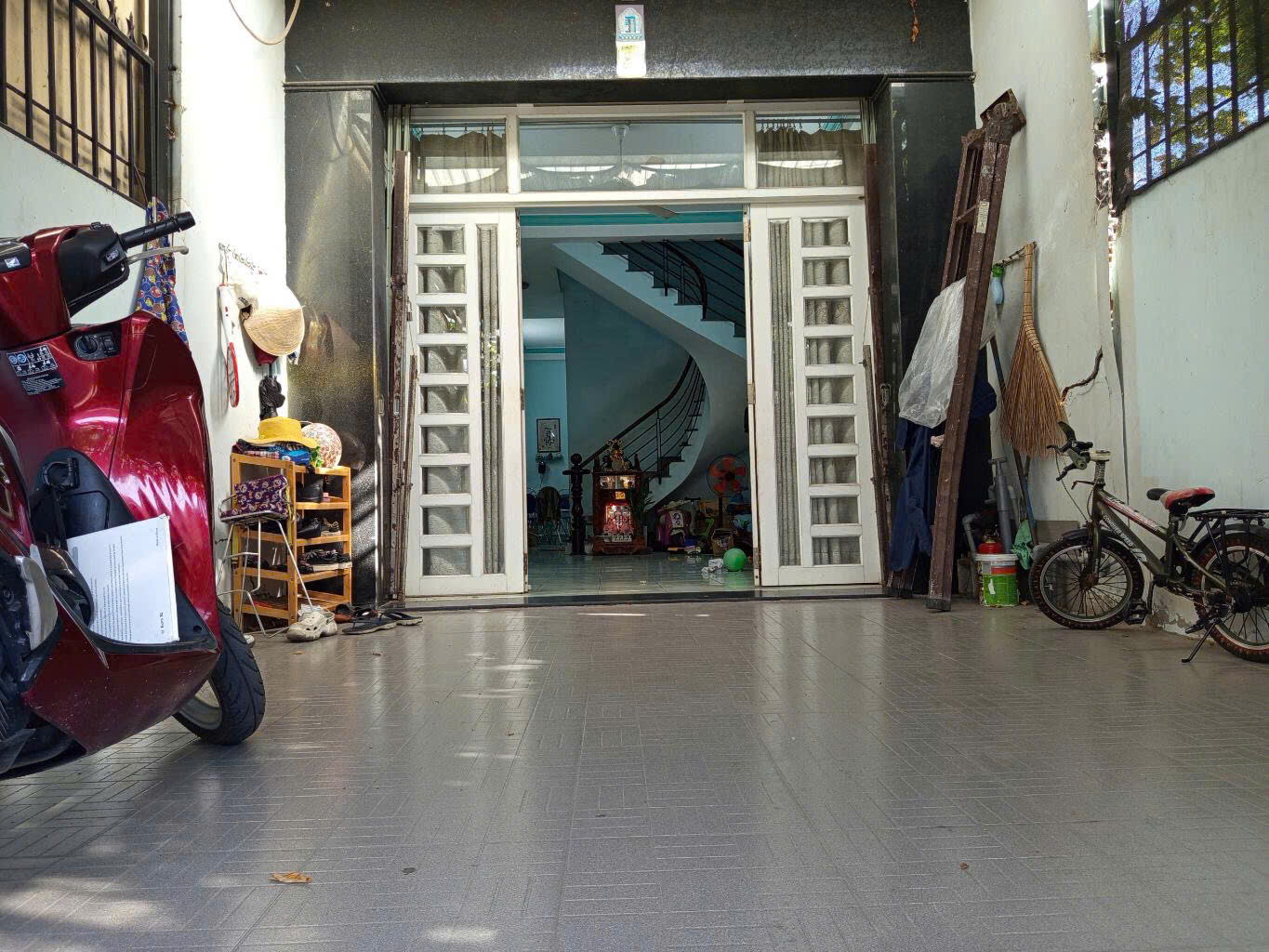 🆘Hàng Hiếm (hướng Đông Nam)<br>BÁN NHÀ 3 TẦNG ĐƯỜNG TÔ NGỌC VÂN QUẬN 12- DT 68m2 (4x17)- chỉ - Ảnh 2