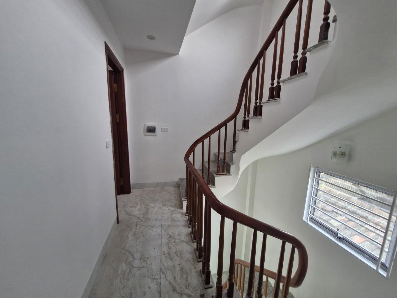 BIÊN GIANG HÀ ĐÔNG - 4 TỶ - 35M - NHÀ MỚI - Ô TÔ TRÁNH NHAU - NGÕ THÔNG - Ảnh 4