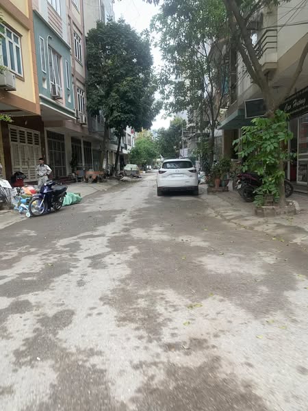 BÁN LÔ ĐẤT ĐẸP PHÚ DIỄN  BẮC TỪ LIÊM 44m2 NHỈNH 10 tỷ. ĐƯỜNG CHỤC CHÍNH – KINH DOANH – Ô TÔ CHÁNH – - Ảnh chính