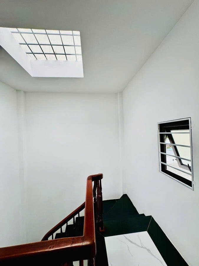 LÔ GÓC 2 THOÁNG, BA GÁC TRÁNH, NGÕ NÔNG RỘNG, SÁT HỒ ĐẦM HỒNG, 100M RA VÀNH ĐAI 2.5. - Ảnh 4