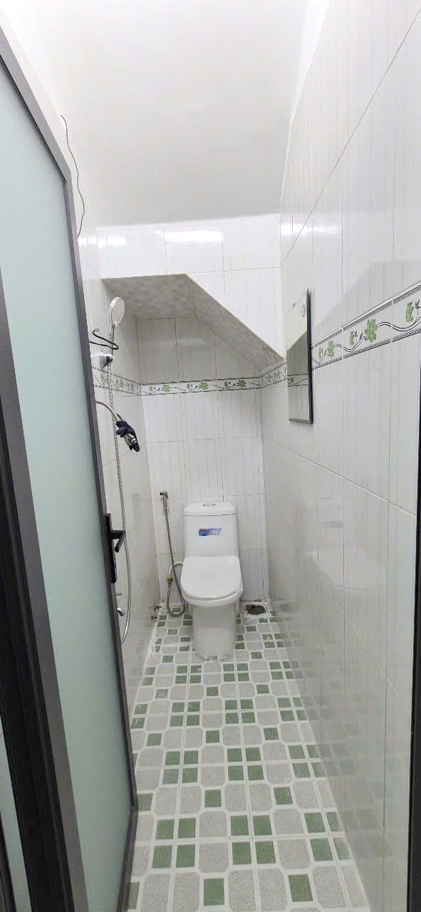 Nhà mới đúc 2lầu/ST hẻm 157 Dương Bá Trạc P1Q8 - Ảnh 4