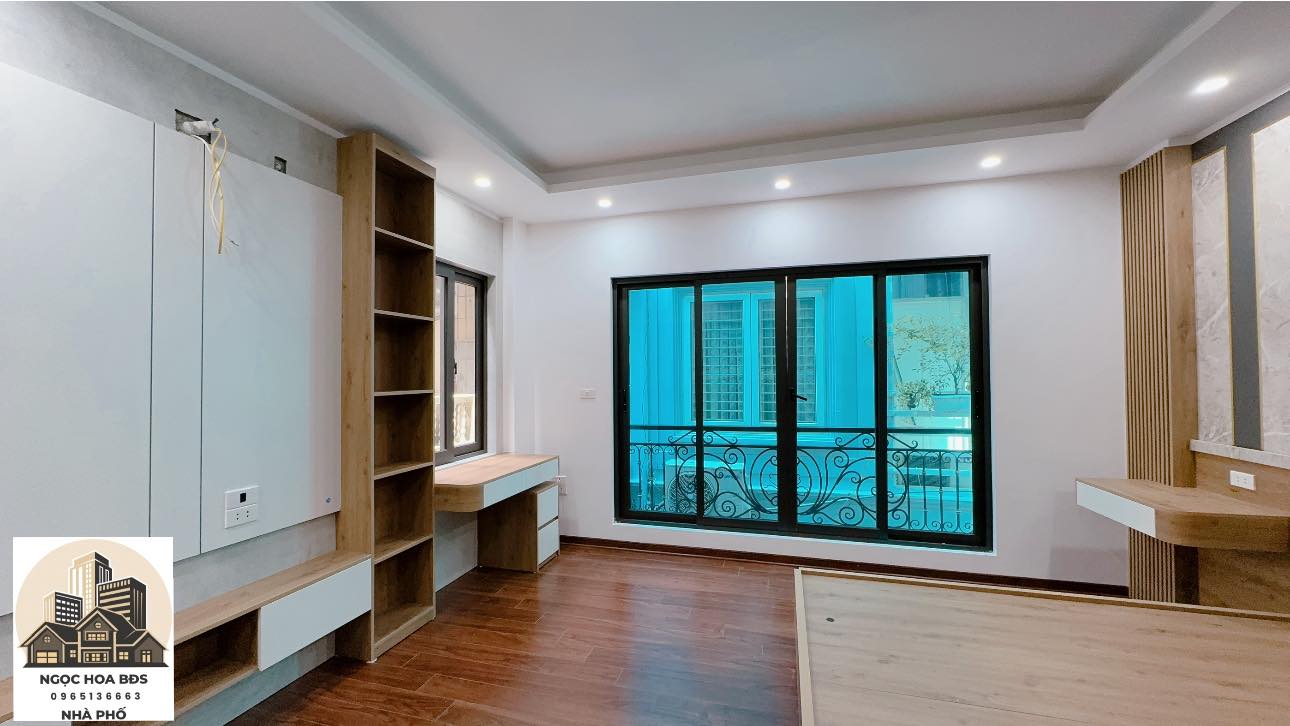 LÕI BA ĐÌNH - 40m2 - 6T - Chỉ 8,3 Tỷ - NGÕ THÔNG -THANG MÁY CHẠY VÙ VÙ - 2 THOÁNG - Ảnh chính