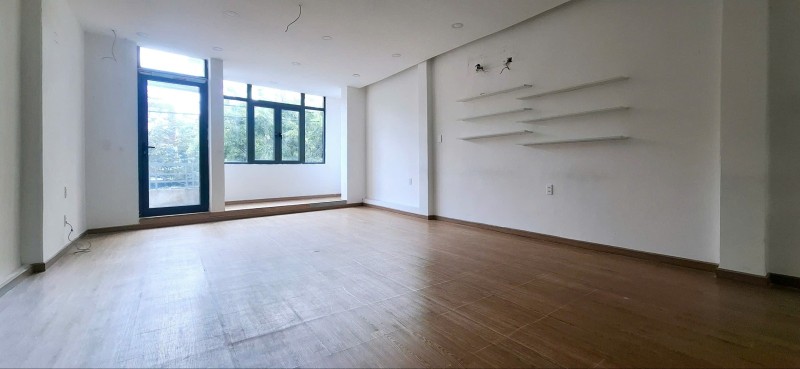 # MT Nguyễn Tri Phương gần cổng Sân Bay, 160m2, 2 tầng, 15.x tỷ - Ảnh 3
