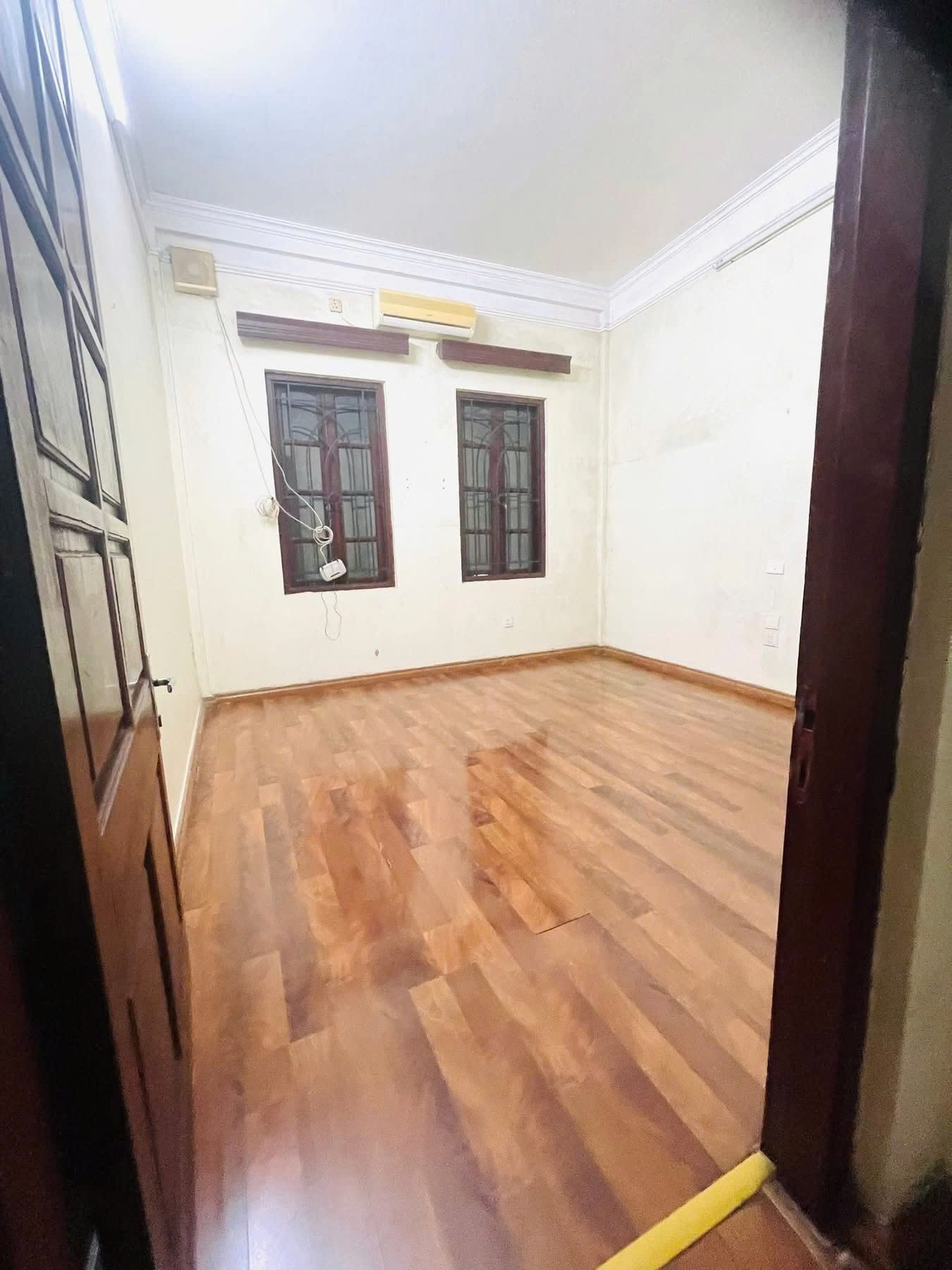 BÁN NHÀ MẶT PHỐ THỤY KHUÊ, TÂY HỒ - 72M² x 5 TẦNG - VỈA HÈ Ô TÔ 2 CHIỀU- KINH DOANH- 35 TỶ - Ảnh 1