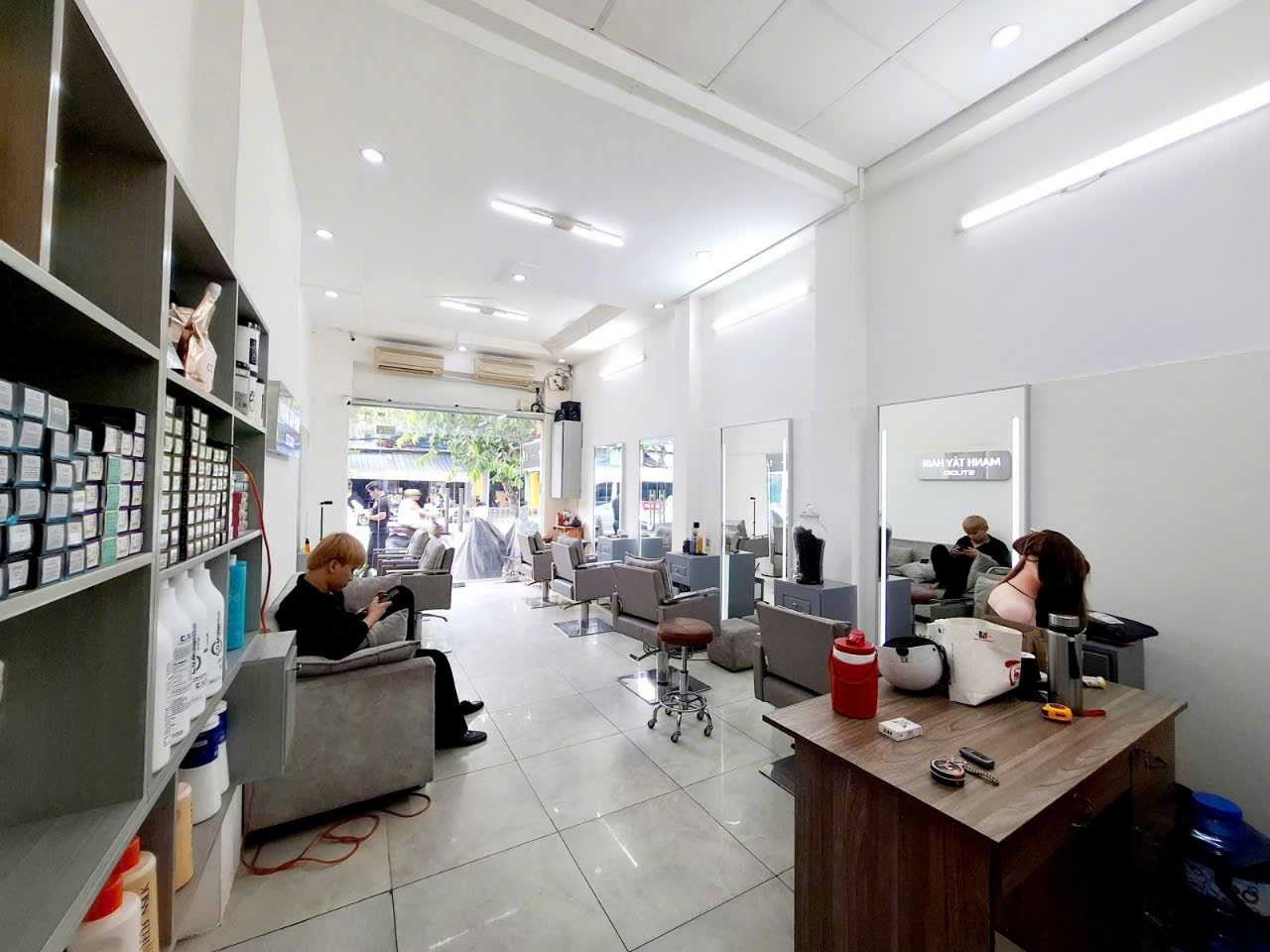 NHÀ ĐẸP – GIÁ ĐẦU TƯ  – CẦN BÁN  NHANH 3 CĂN NHÀ Vị Trí Đẹp TẠI QUẬN TÂN PHÚ-  TP HỒ CHÍ MINH - Ảnh 2