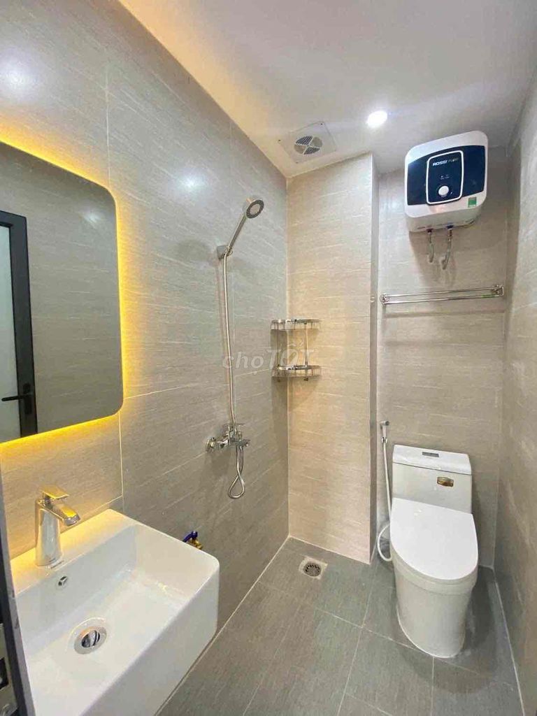 Cho Thuê CCMN khép kín có view ban công đẹp ngõ 22 Lương Khánh Thiện, Hoàng Mai - Ảnh 3