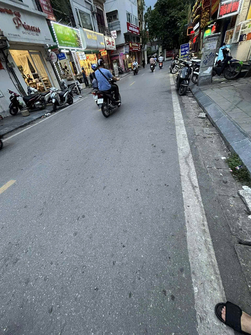 Mặt Phố Hoa Lư, Hai Bà Trưng,cạnh ĐH Bách Khoa,vỉa hè ,kinh doanh,33M2,6T, 16 tỷ - Ảnh chính