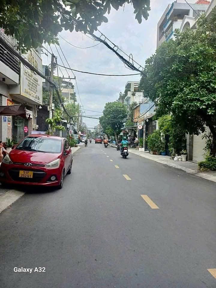 NHÀ ĐẸP THỐNG NHẤT GV - HẺM 8M THẲNG 1TRỤC - GẦN ST LOTTE NG.V.LƯỢNG - 75M² - 4 TẦNG HƠN 9 TỶ - Ảnh chính