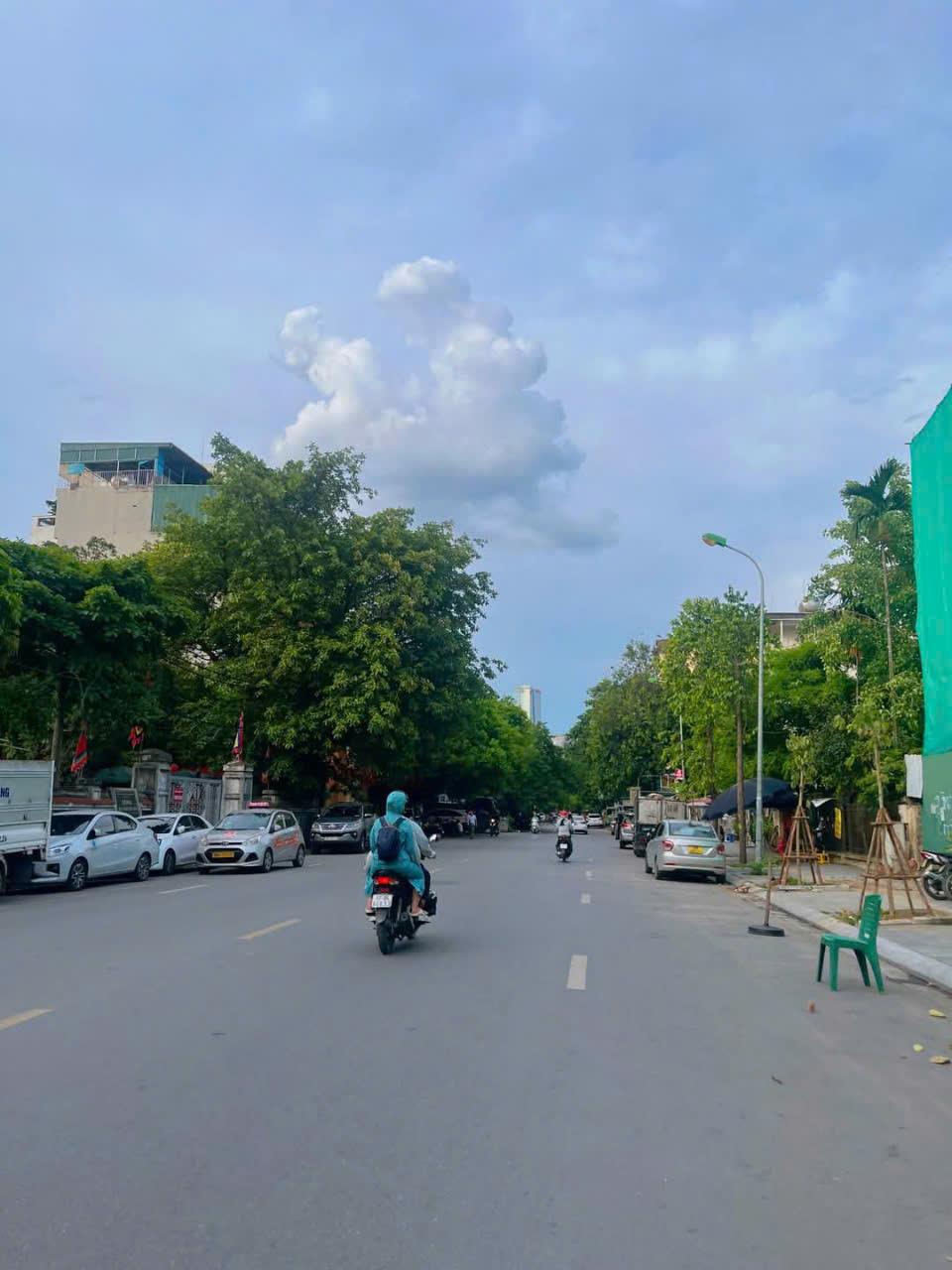 30M RA PHỐ – NHÀ ĐẸP NGÕ Ô TÔ – DÂN TRÍ CAO – HIẾM NHÀ BÁN! - Ảnh chính
