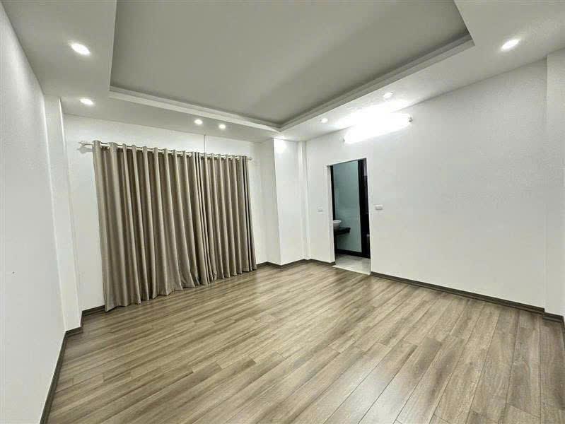 NHÀ MỚI PHỐ LÊ THANH NGHỊ, GẦN Ô TÔ 3 BƯỚC TỚI ĐH BÁCH KHOA ,KINH TẾ- XÂY DỰNG VÀ CÁC BỆNH VIỆN LỚN - Ảnh 2